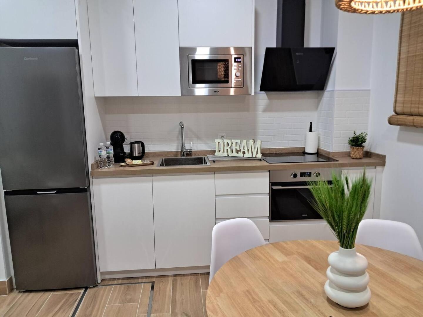Coffee & Calm Triana Apartment Севилья Экстерьер фото